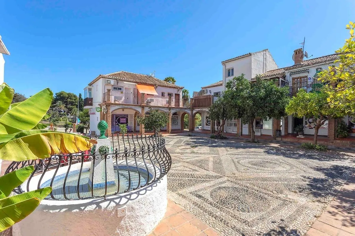 Escape At Marbella, Premium Apartment, 5Min On Beach 0*, Μαρμπέλλα